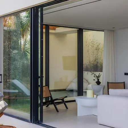 Thinalo Villa *
