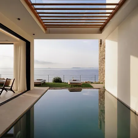 Thinalo Villa *